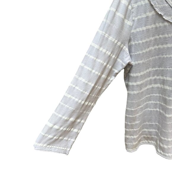 Fresh Produce Shirts Tunics Long Sleeve Pink Gray V-Neck Lot of 2 Size XS/S - Picture 4 of 10